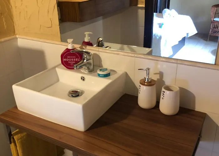 Casa Mediodia بيت للعطل *